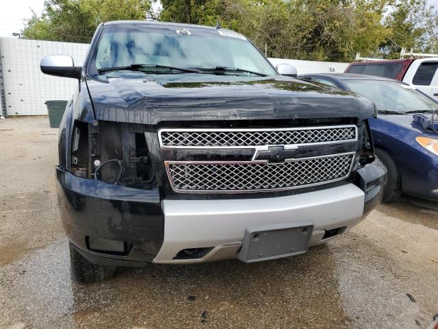 Photo 4 VIN: 1GNFK13047R358432 - CHEVROLET TAHOE 