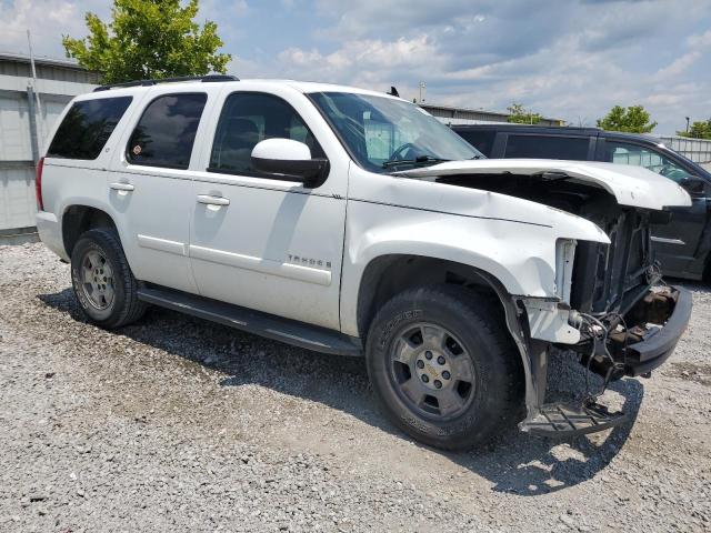 Photo 3 VIN: 1GNFK13048J209096 - CHEVROLET TAHOE 