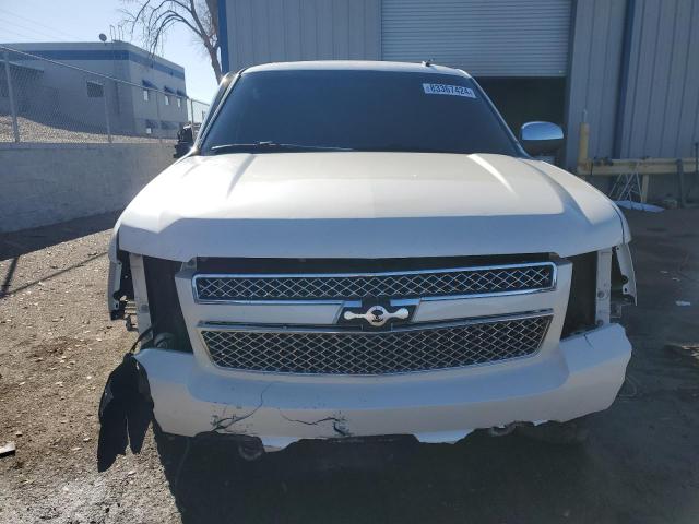 Photo 4 VIN: 1GNFK13048R211657 - CHEVROLET TAHOE K150 