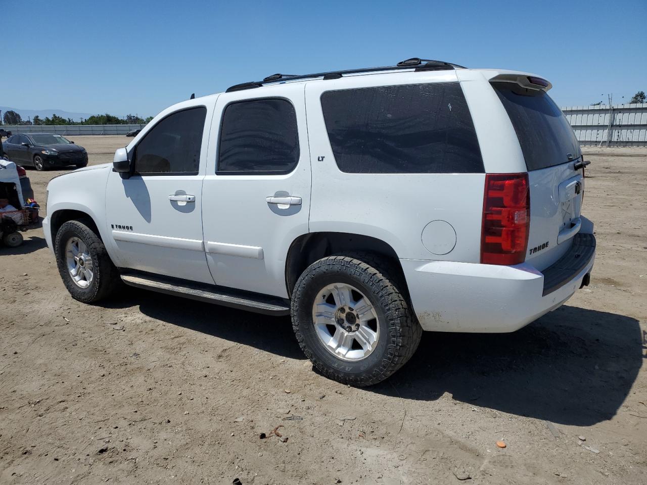 Photo 1 VIN: 1GNFK13057J235320 - CHEVROLET TAHOE 