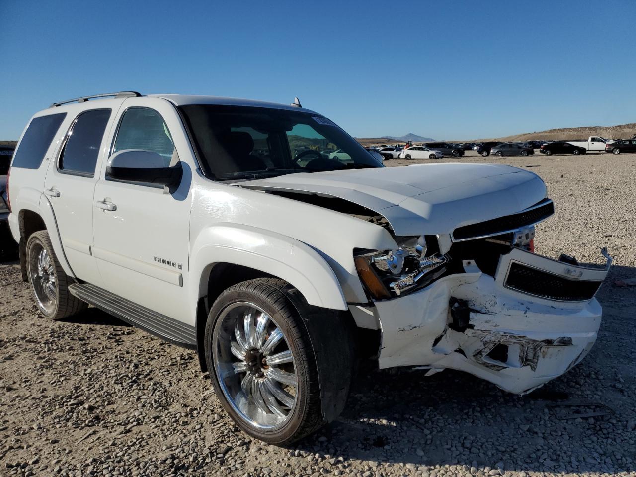 Photo 3 VIN: 1GNFK13067J103845 - CHEVROLET TAHOE 