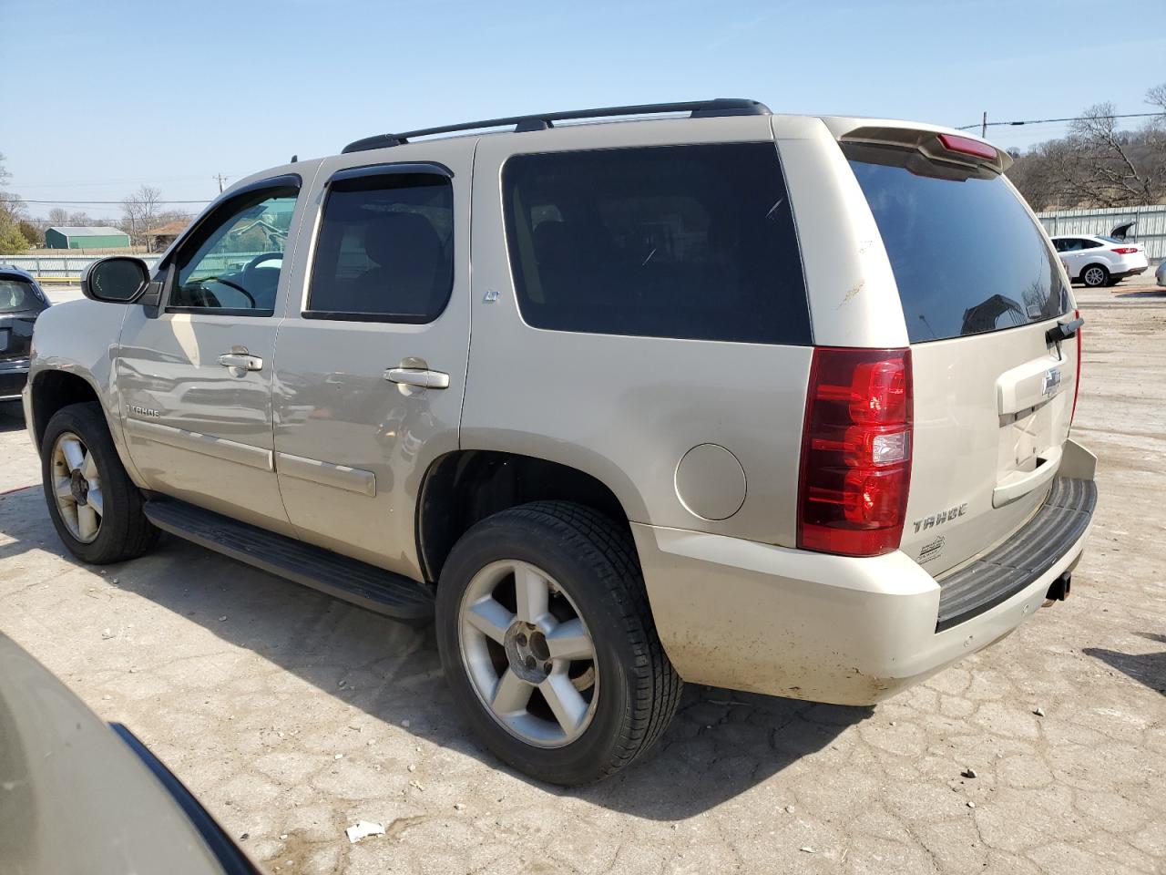 Photo 1 VIN: 1GNFK13068J111610 - CHEVROLET TAHOE 