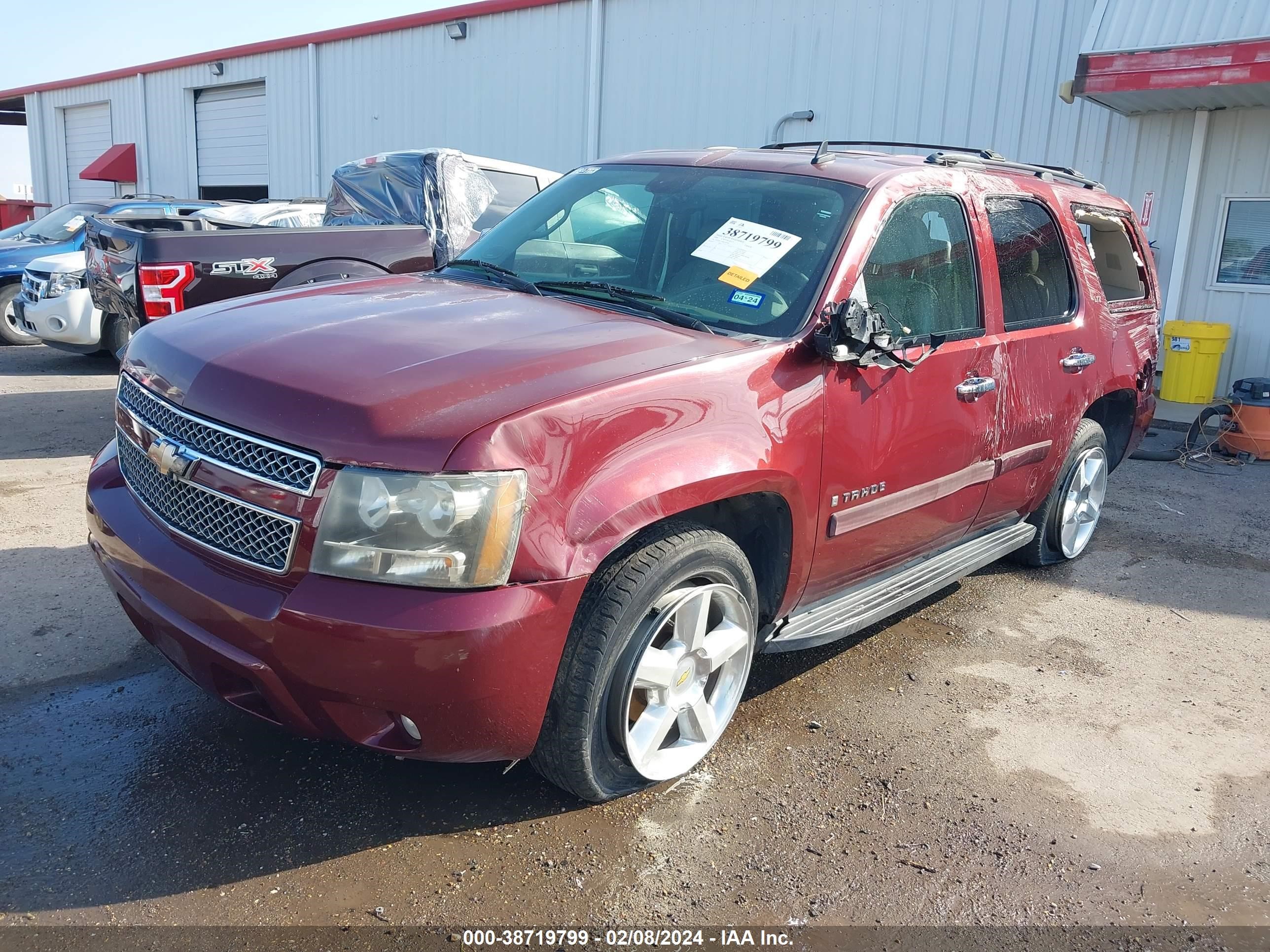 Photo 1 VIN: 1GNFK13068J196769 - CHEVROLET TAHOE 