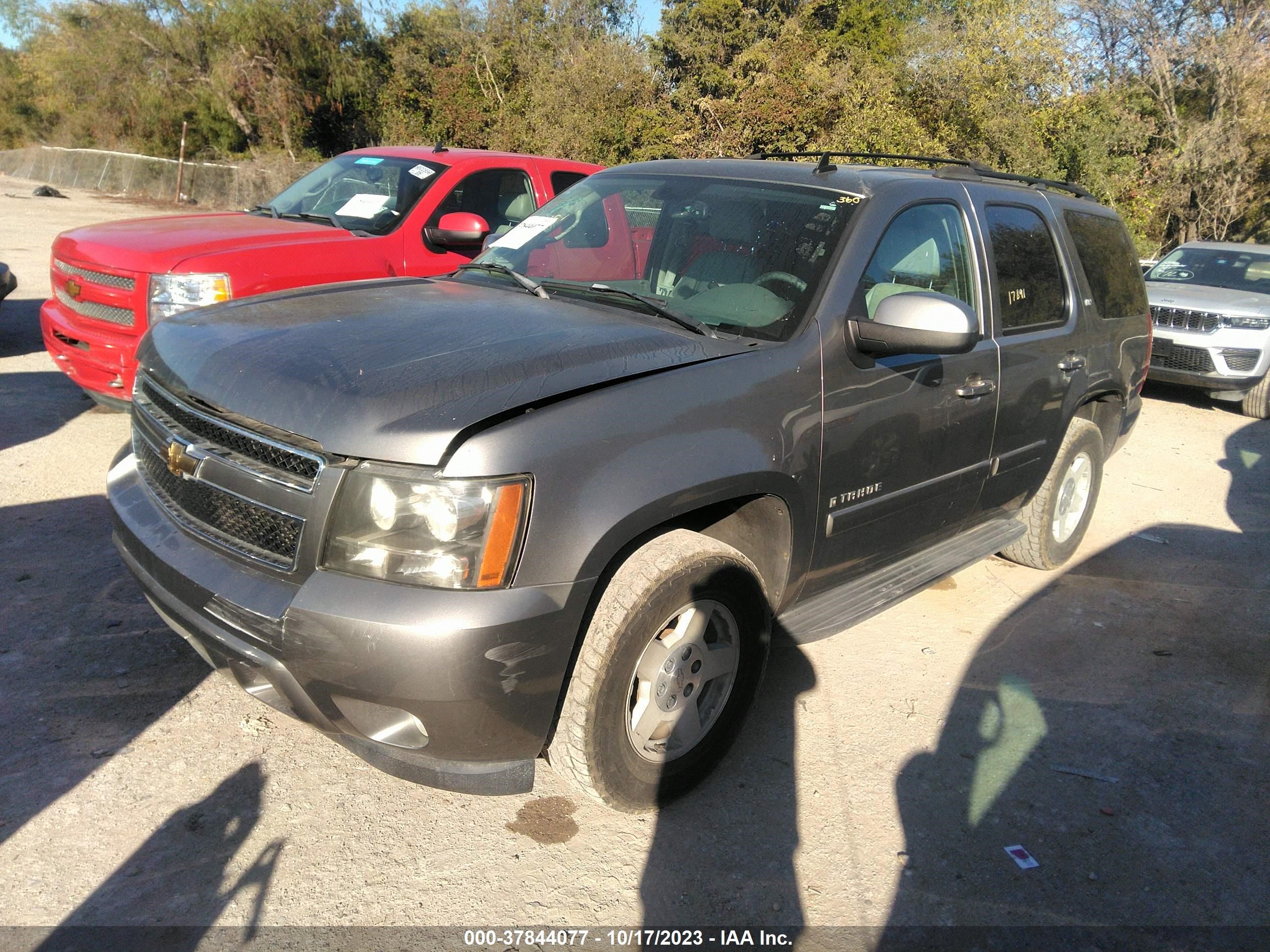 Photo 1 VIN: 1GNFK13077R270958 - CHEVROLET TAHOE 