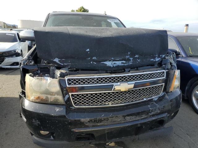 Photo 4 VIN: 1GNFK13078J101121 - CHEVROLET TAHOE 