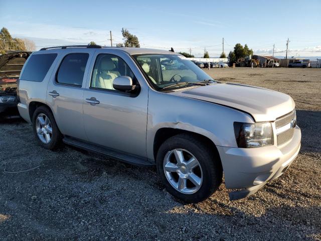 Photo 3 VIN: 1GNFK13087R129610 - CHEVROLET TAHOE 