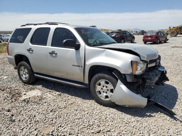 Photo 3 VIN: 1GNFK13089R199840 - CHEVROLET TAHOE 