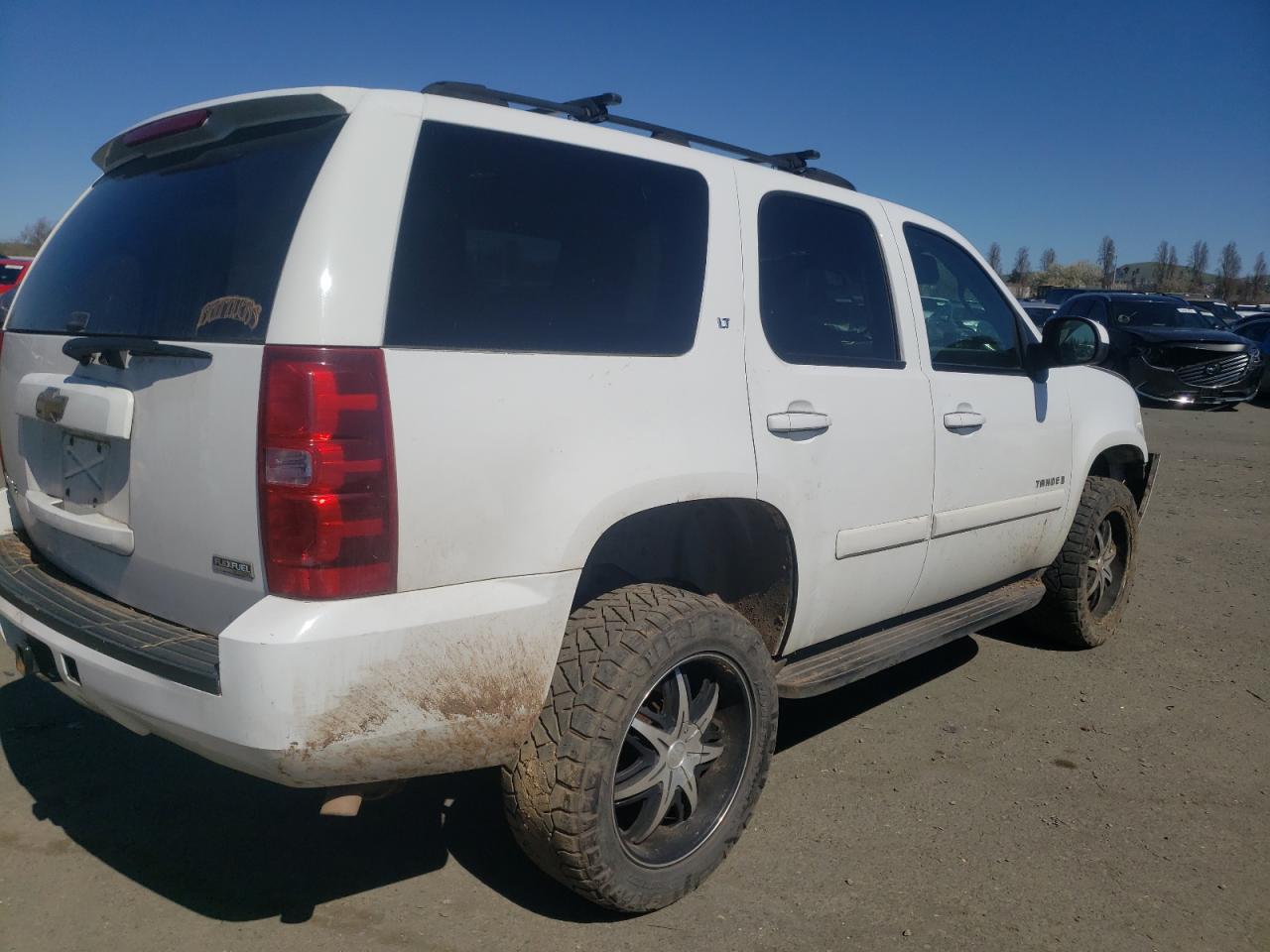 Photo 2 VIN: 1GNFK13097J199664 - CHEVROLET TAHOE 