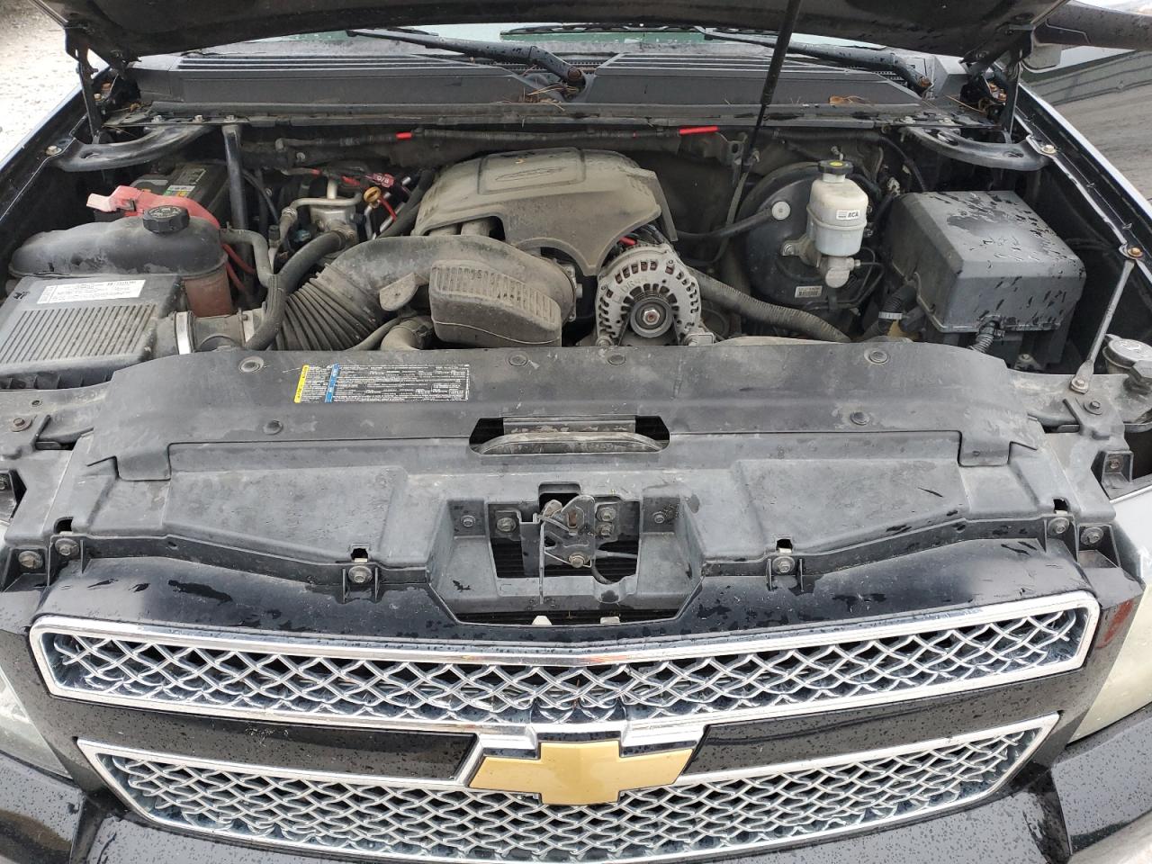 Photo 11 VIN: 1GNFK13098R208379 - CHEVROLET TAHOE 