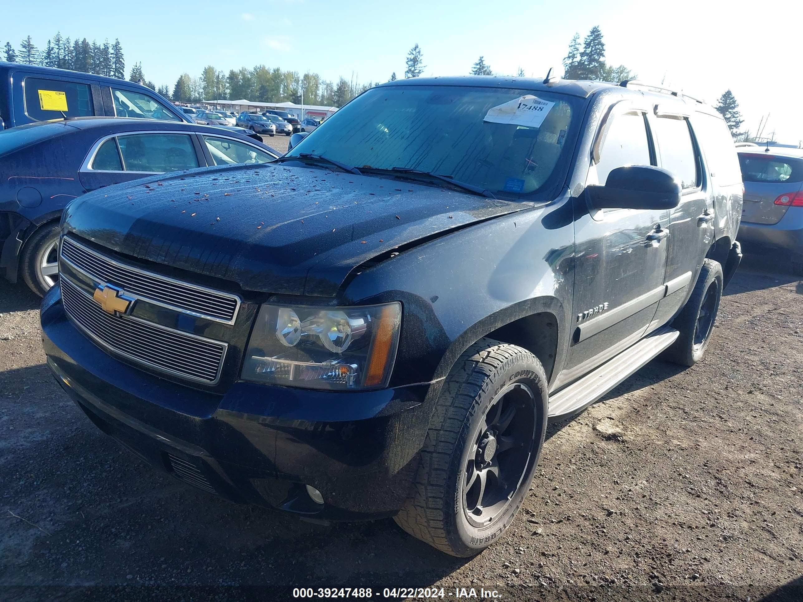 Photo 1 VIN: 1GNFK130X7J117716 - CHEVROLET TAHOE 