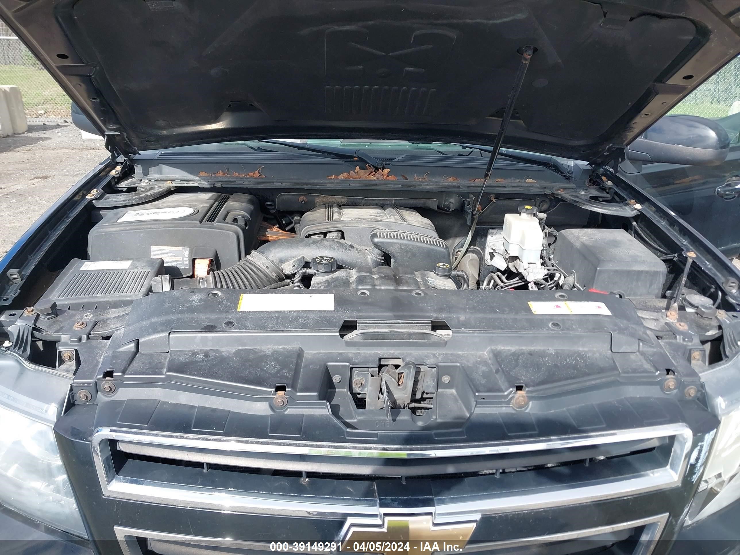 Photo 9 VIN: 1GNFK13539R108503 - CHEVROLET TAHOE 