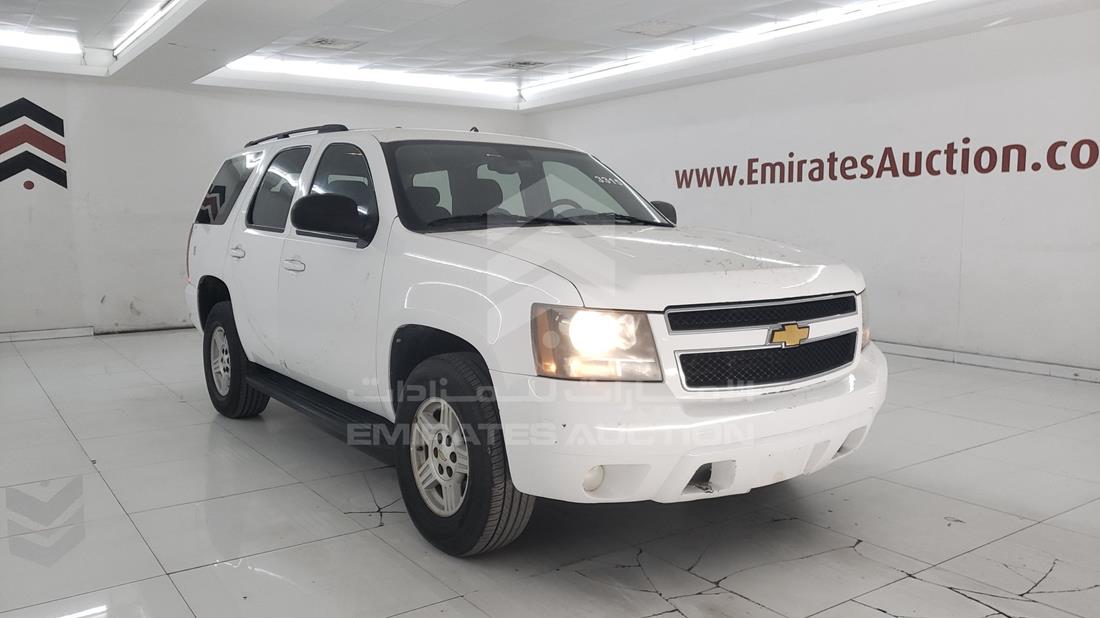 Photo 9 VIN: 1GNFK13JX8J251751 - CHEVROLET TAHOE 