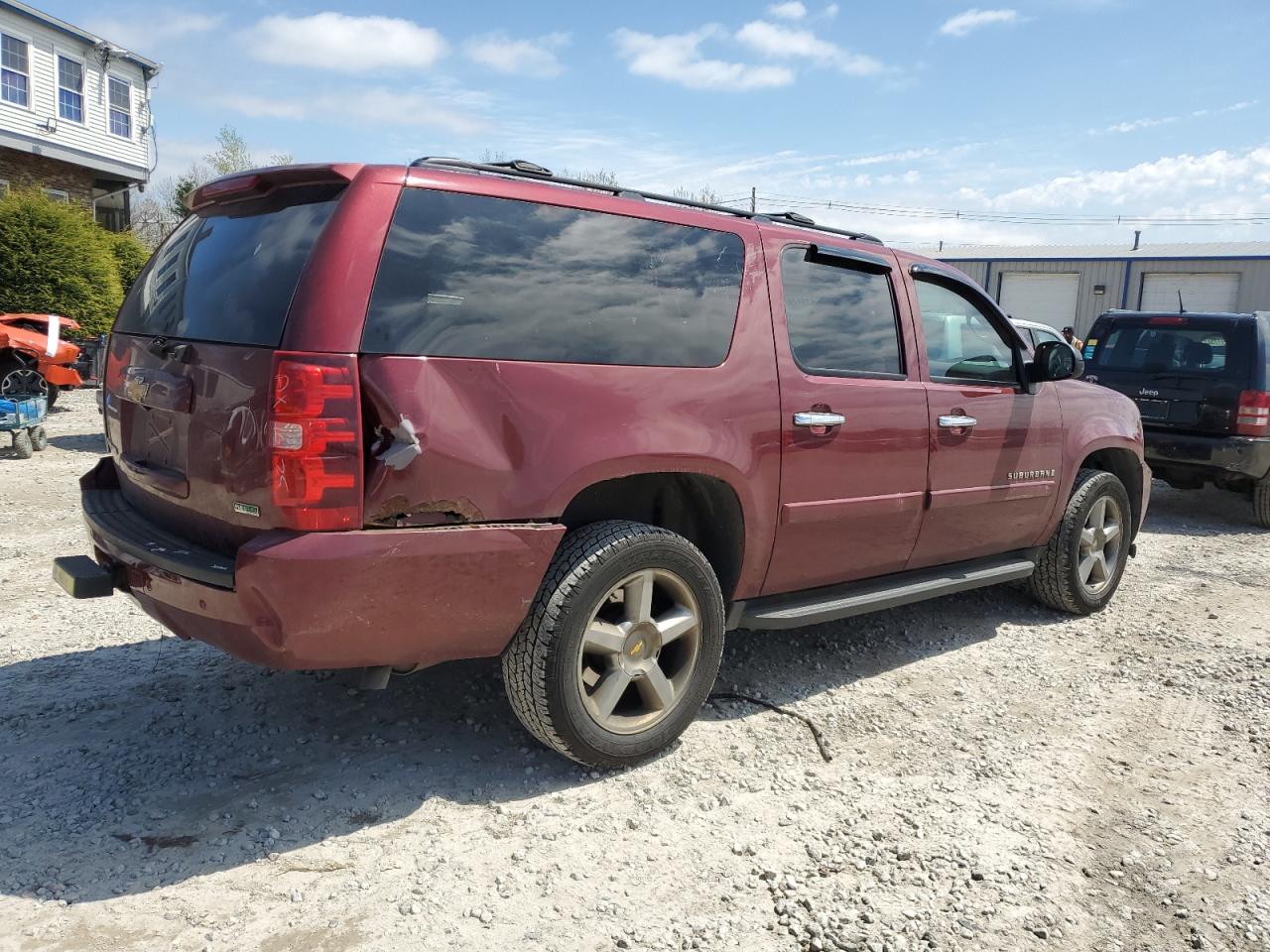 Photo 2 VIN: 1GNFK16318J203519 - CHEVROLET SUBURBAN 