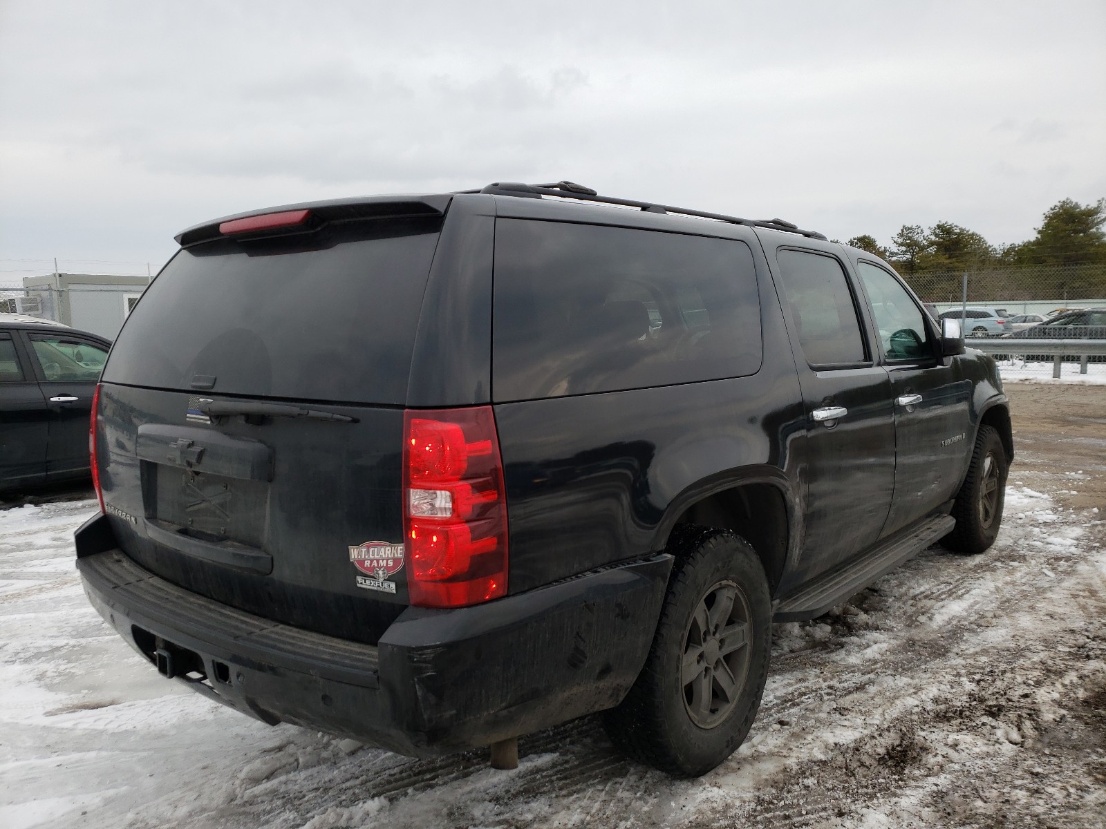 Photo 3 VIN: 1GNFK16328J222032 - CHEVROLET SUBURBAN K 