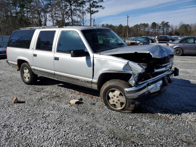 Photo 3 VIN: 1GNFK16K0SJ307465 - CHEVROLET SUBURBAN 