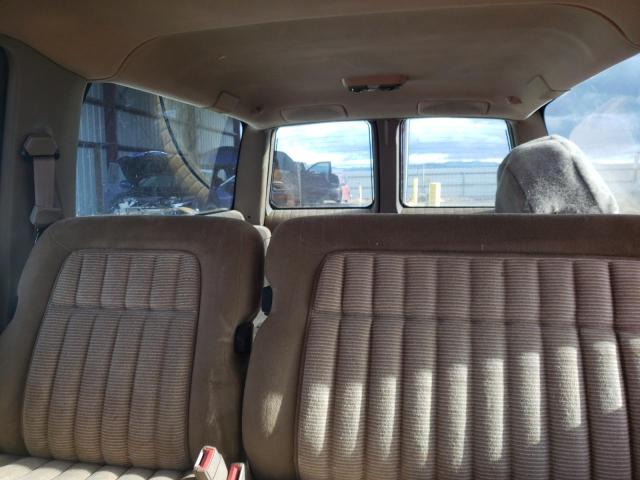 Photo 9 VIN: 1GNFK16K1RJ361335 - CHEVROLET SUBURBAN 