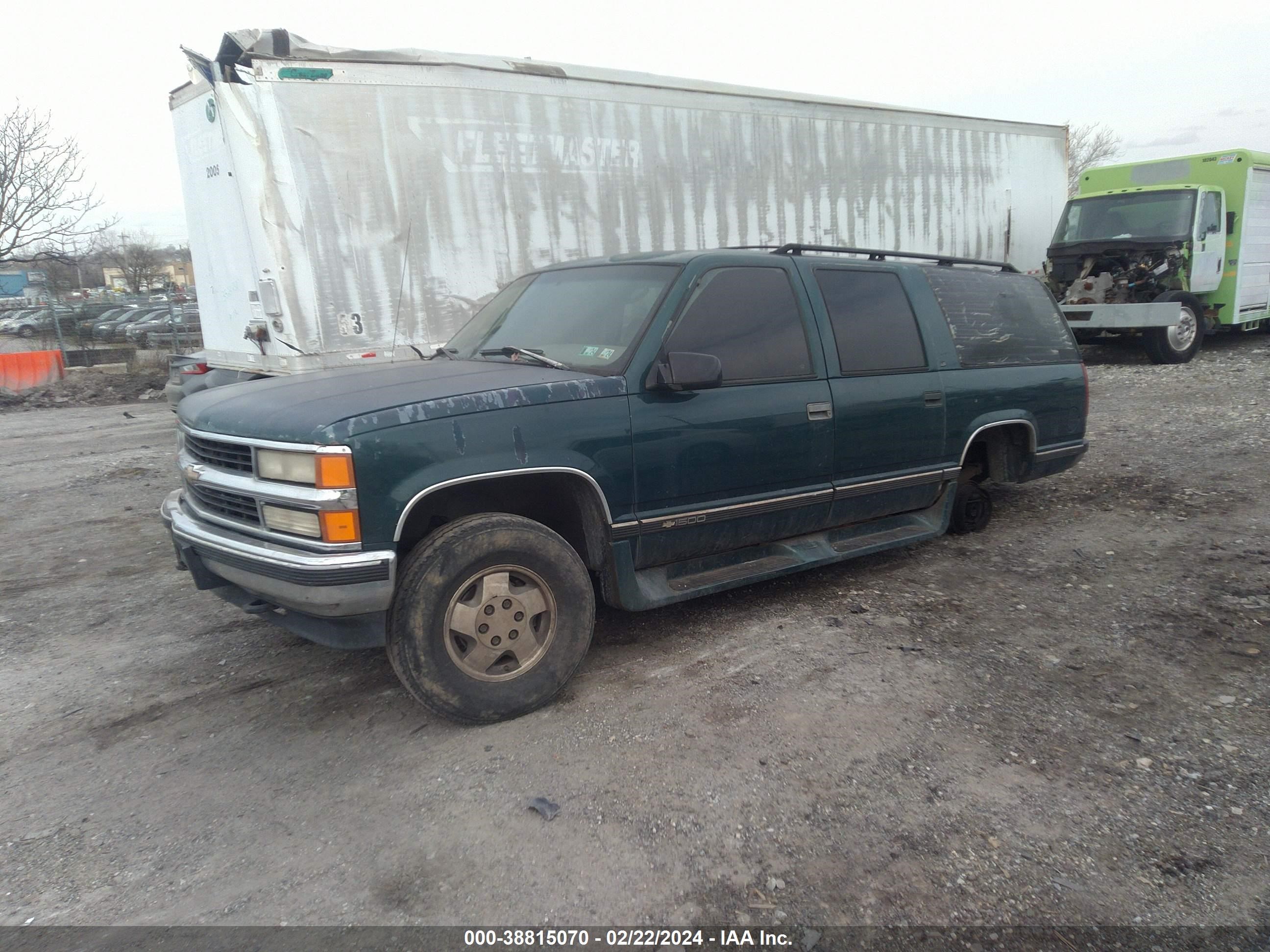 Photo 1 VIN: 1GNFK16K8SJ461311 - CHEVROLET SUBURBAN 