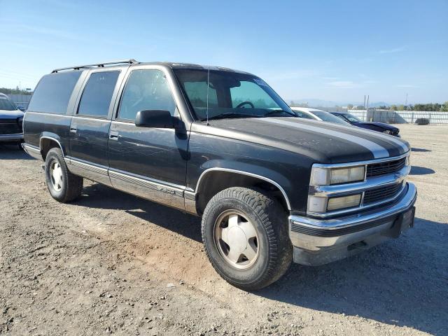 Photo 3 VIN: 1GNFK16R0WJ312944 - CHEVROLET SUBURBAN 