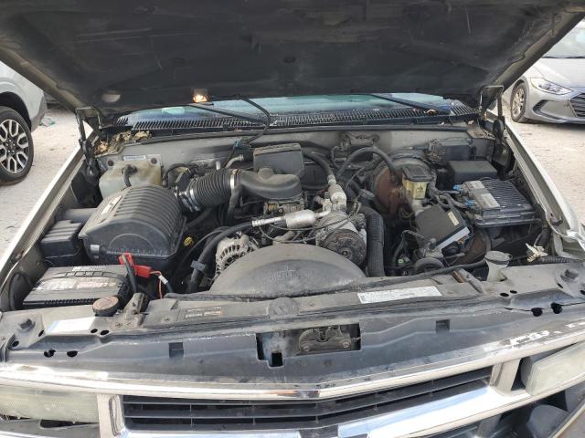 Photo 10 VIN: 1GNFK16R0XJ476874 - CHEVROLET SUBURBAN 