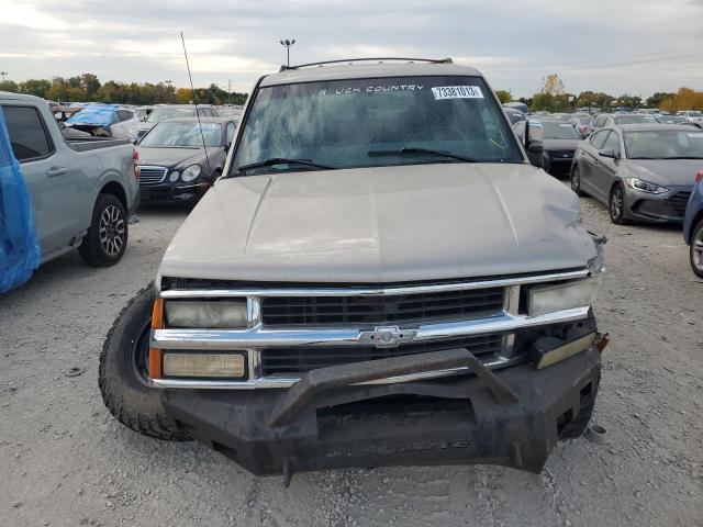 Photo 4 VIN: 1GNFK16R0XJ476874 - CHEVROLET SUBURBAN 