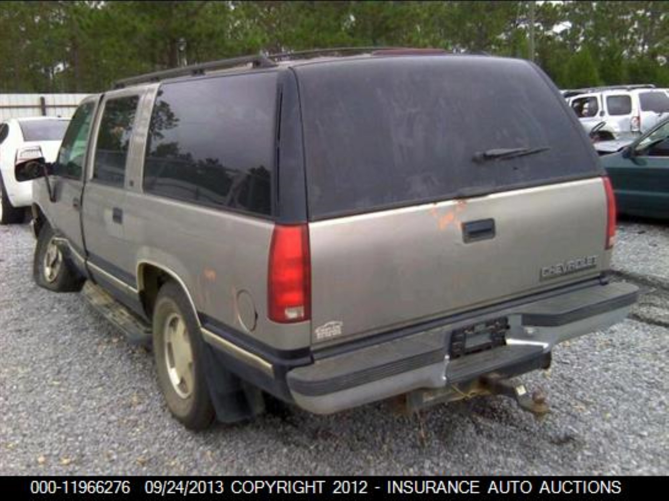 Photo 2 VIN: 1GNFK16R3WJ352225 - CHEVROLET S-10 PICKUP 