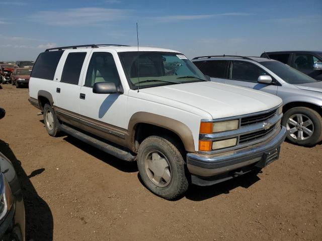 Photo 3 VIN: 1GNFK16R5XJ399788 - CHEVROLET SUBURBAN 