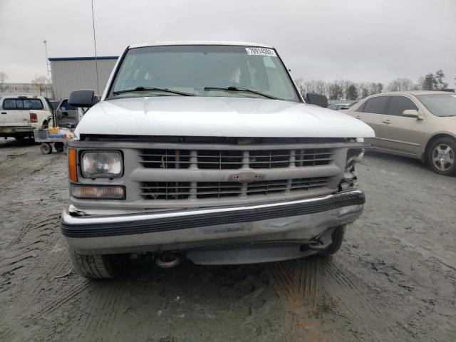 Photo 4 VIN: 1GNFK16R7XJ553210 - CHEVROLET SUBURBAN K 