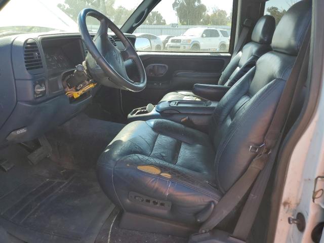 Photo 6 VIN: 1GNFK16R9VJ335881 - CHEVROLET SUBURBAN 