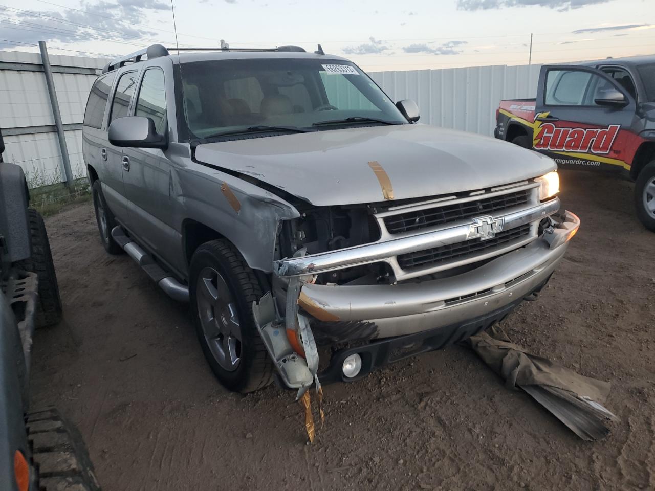 Photo 3 VIN: 1GNFK16U36J174529 - CHEVROLET SUBURBAN 