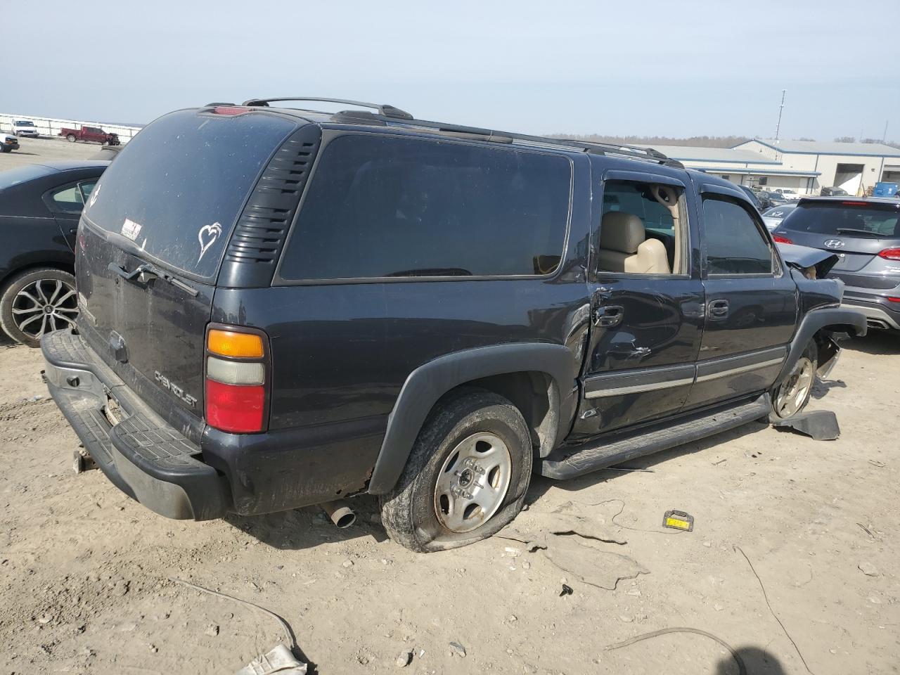 Photo 2 VIN: 1GNFK16Z14J234218 - CHEVROLET SUBURBAN 