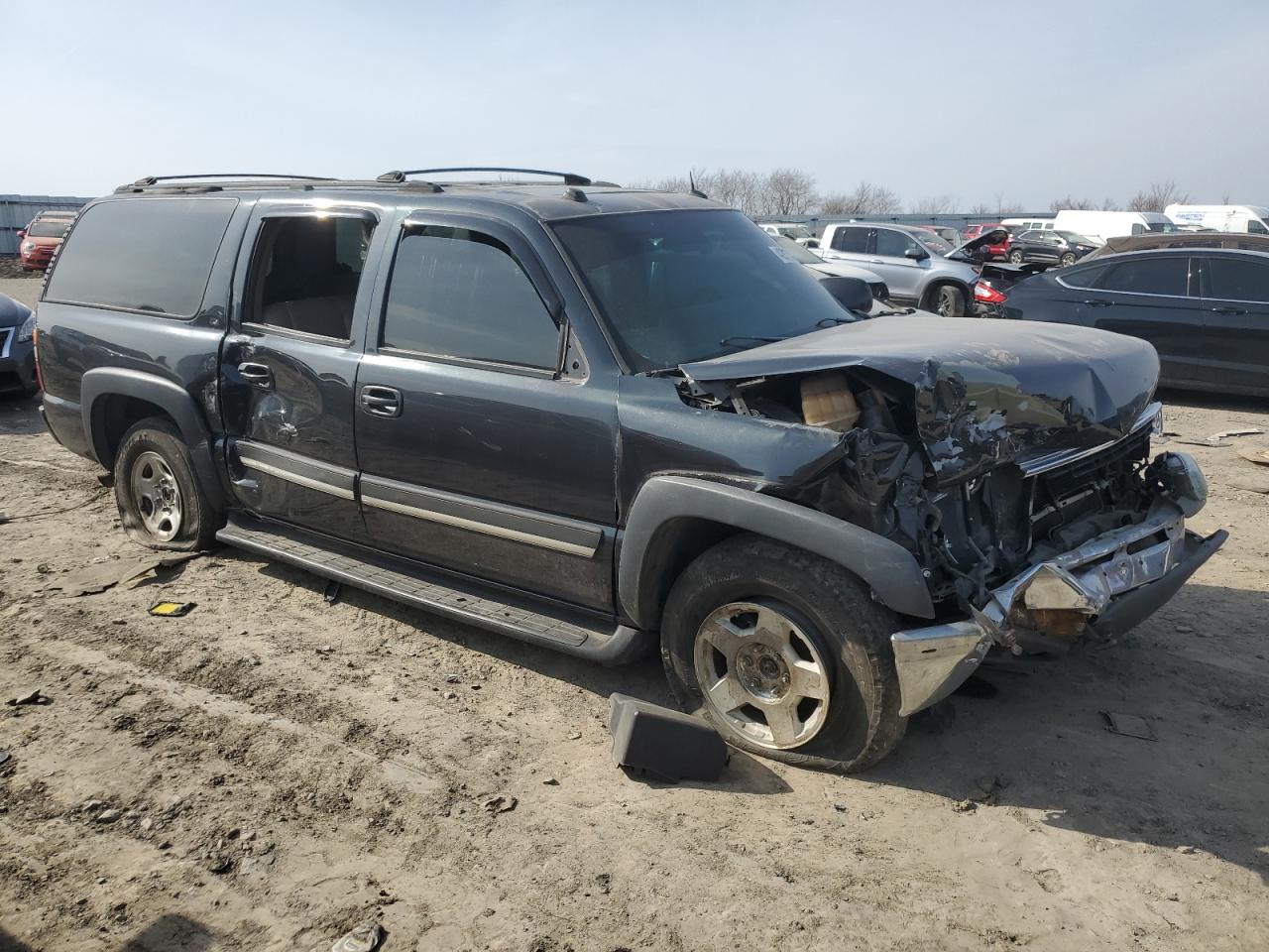 Photo 3 VIN: 1GNFK16Z14J234218 - CHEVROLET SUBURBAN 