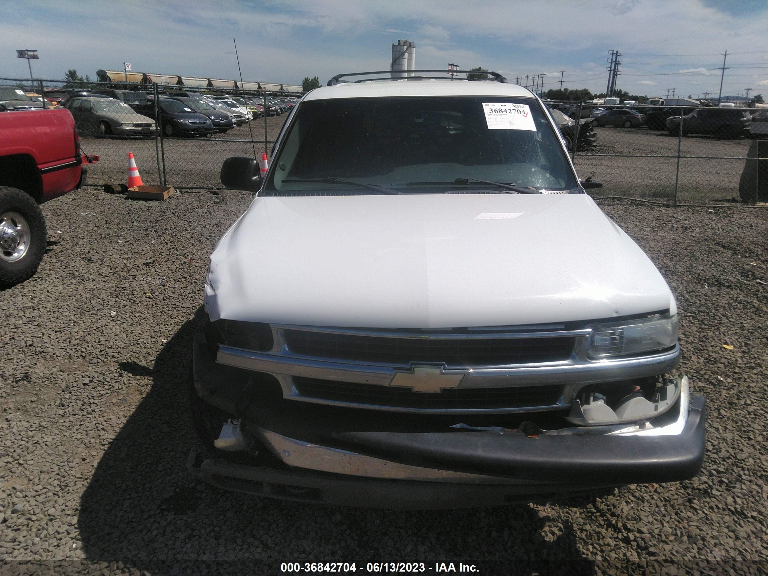 Photo 12 VIN: 1GNFK16Z76J147779 - CHEVROLET SUBURBAN 