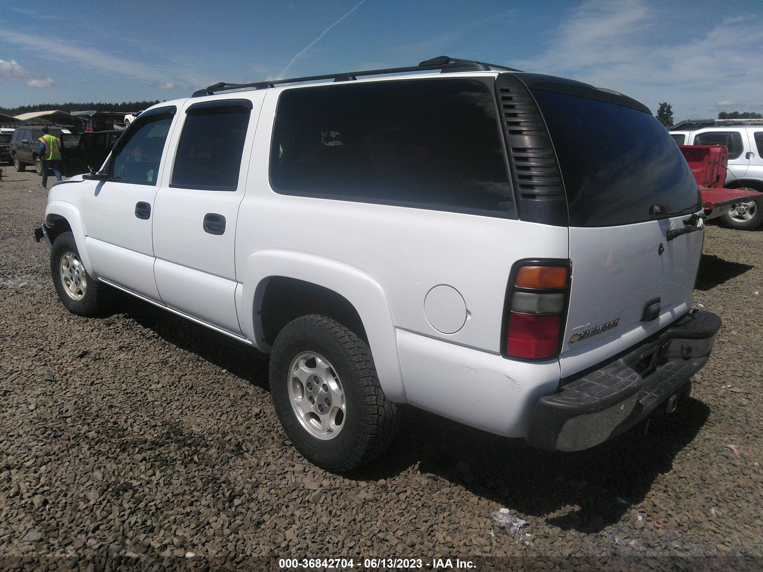 Photo 2 VIN: 1GNFK16Z76J147779 - CHEVROLET SUBURBAN 