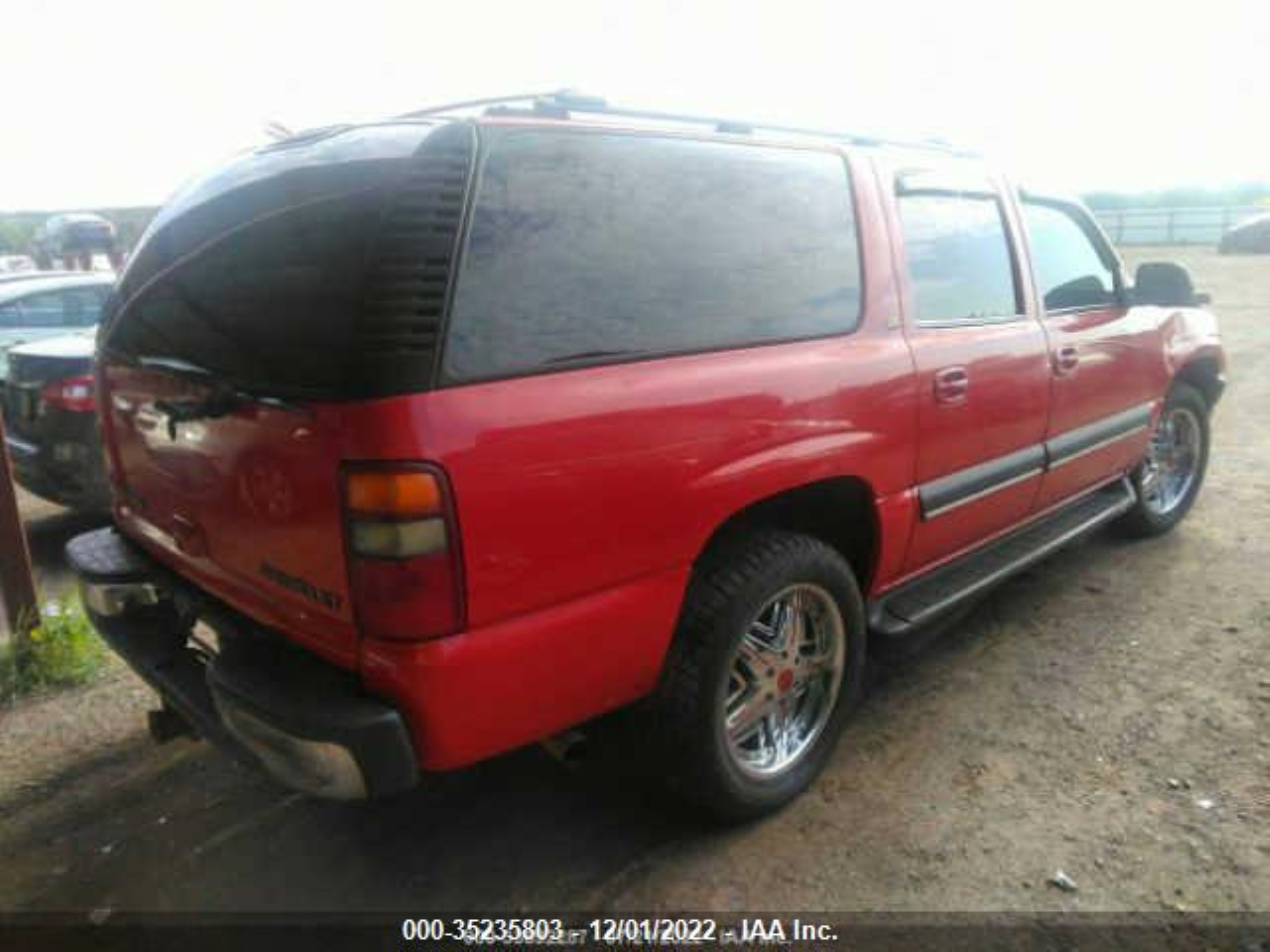 Photo 3 VIN: 1GNFK16Z92J113661 - CHEVROLET SUBURBAN 