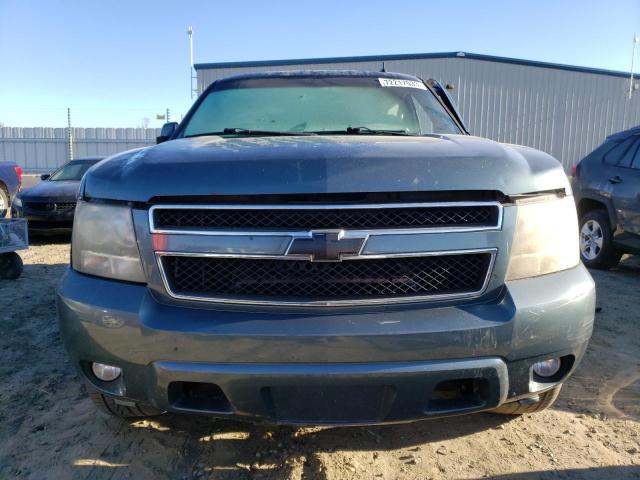 Photo 4 VIN: 1GNFK23009R257963 - CHEVROLET TAHOE 