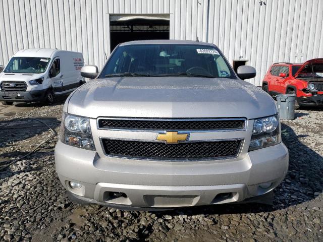 Photo 4 VIN: 1GNFK23019R205953 - CHEVROLET TAHOE K150 