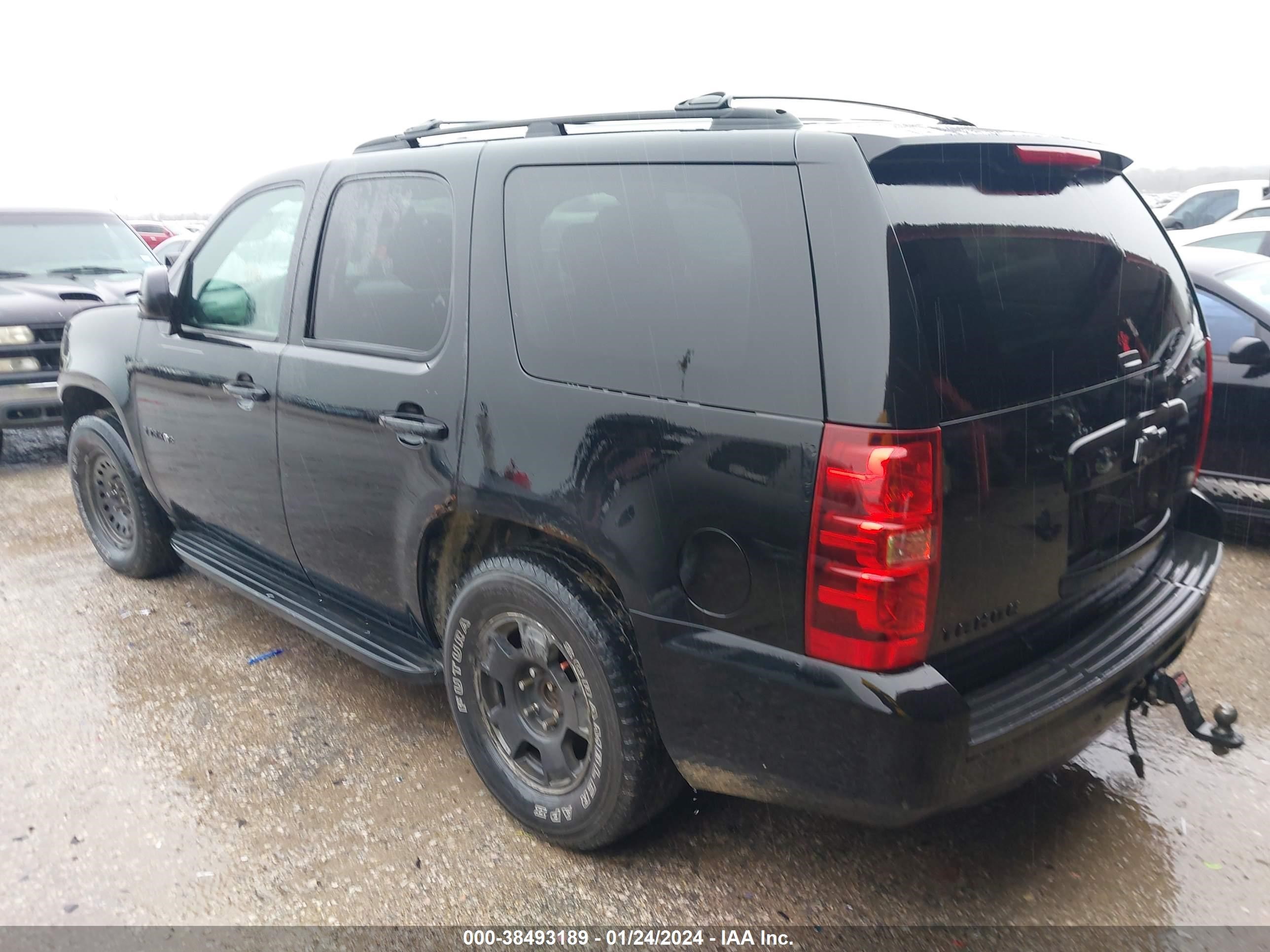 Photo 2 VIN: 1GNFK23049R291274 - CHEVROLET TAHOE 