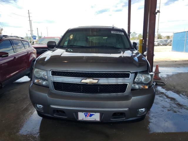 Photo 4 VIN: 1GNFK23059R212498 - CHEVROLET TAHOE 