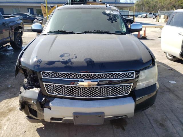 Photo 4 VIN: 1GNFK23069R203695 - CHEVROLET TAHOE 