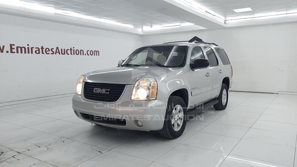 Photo 4 VIN: 1GNFK23J49R134933 - GMC YUKON 