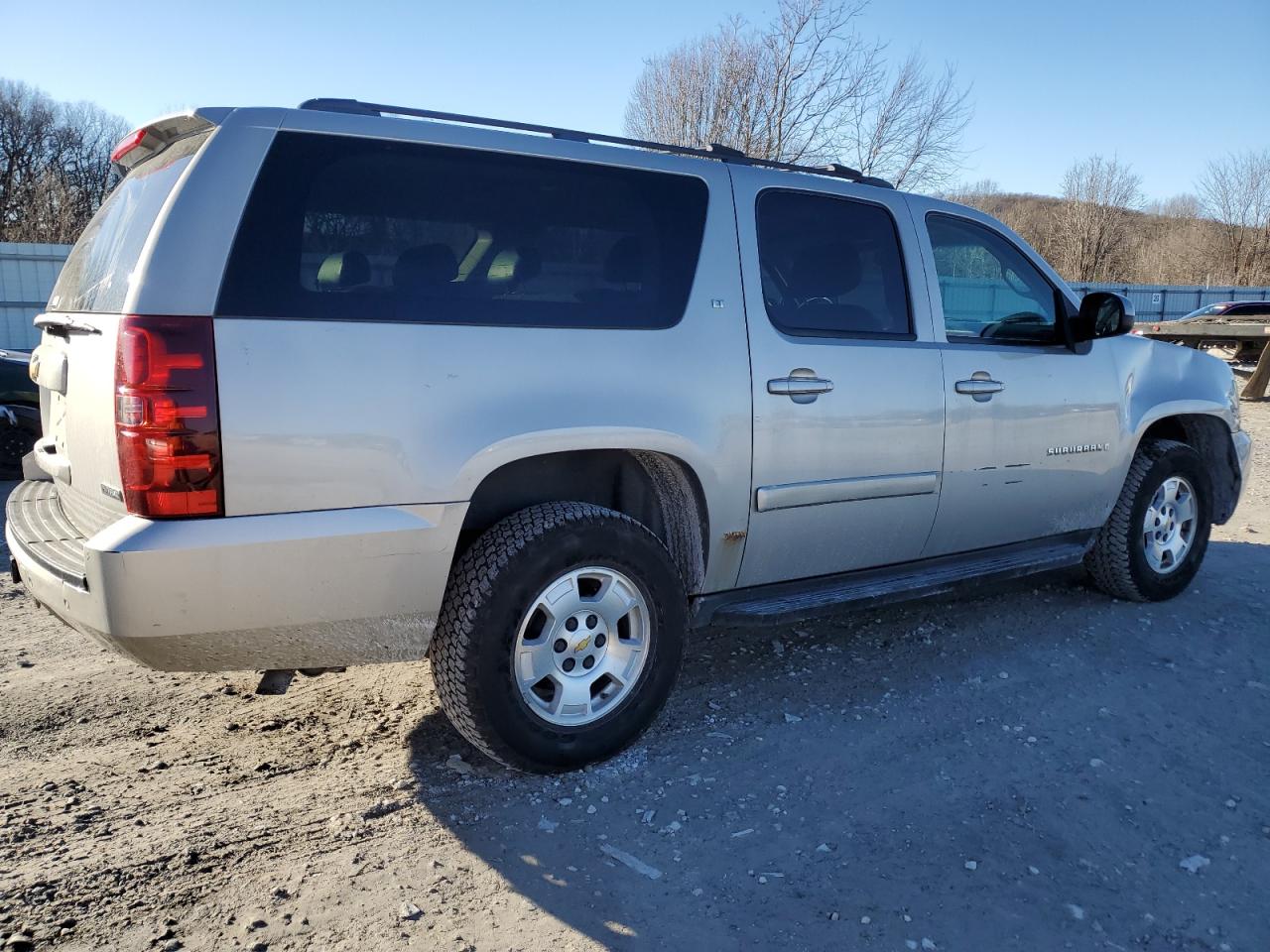 Photo 2 VIN: 1GNFK26359R159162 - CHEVROLET SUBURBAN 