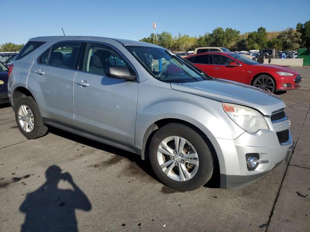 Photo 3 VIN: 1GNFLEEK9FZ106824 - CHEVROLET EQUINOX LS 