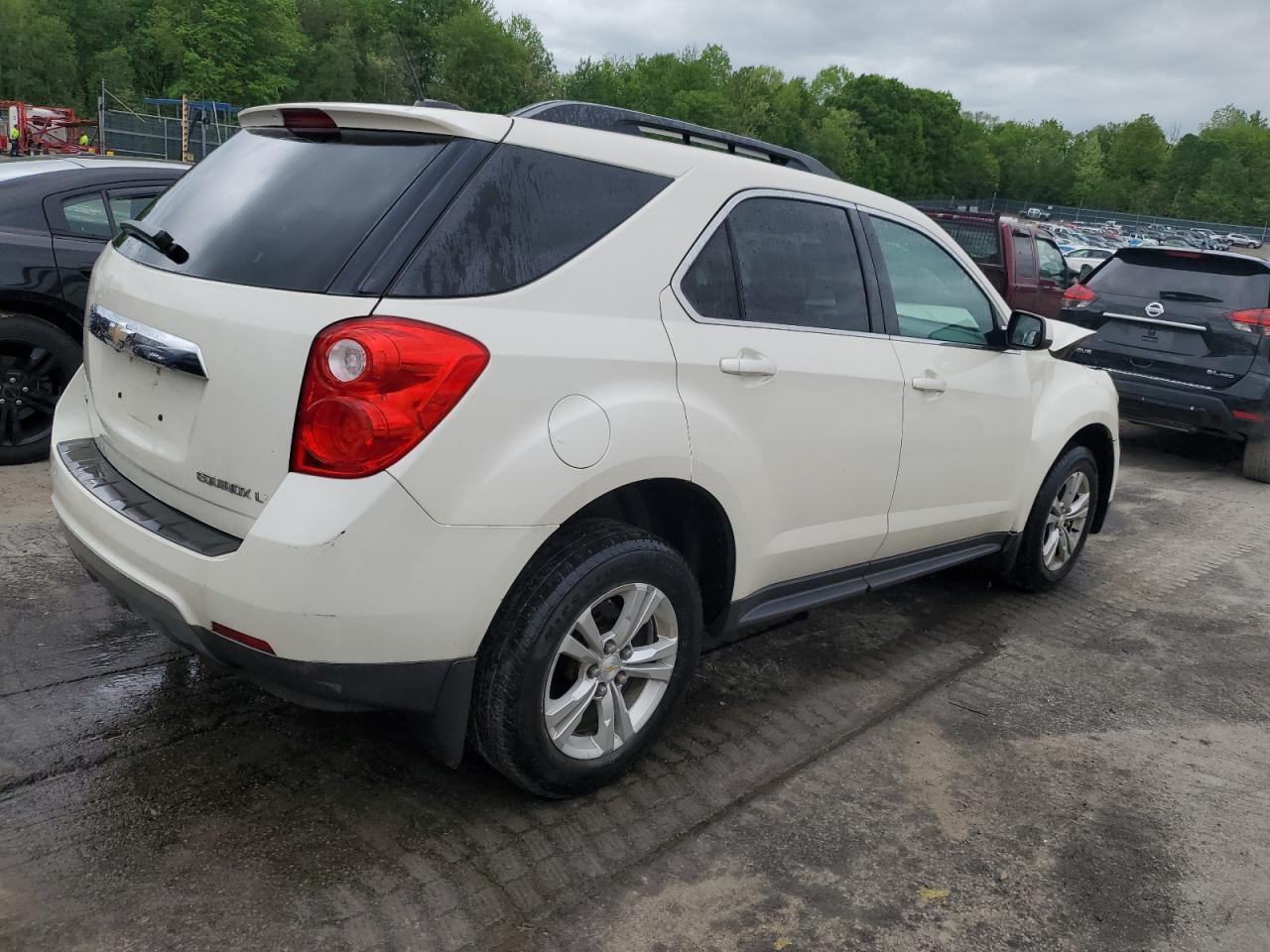 Photo 2 VIN: 1GNFLFEK6FZ111291 - CHEVROLET EQUINOX 