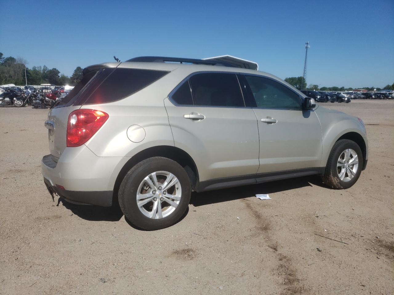 Photo 2 VIN: 1GNFLFEK7EZ132861 - CHEVROLET EQUINOX 