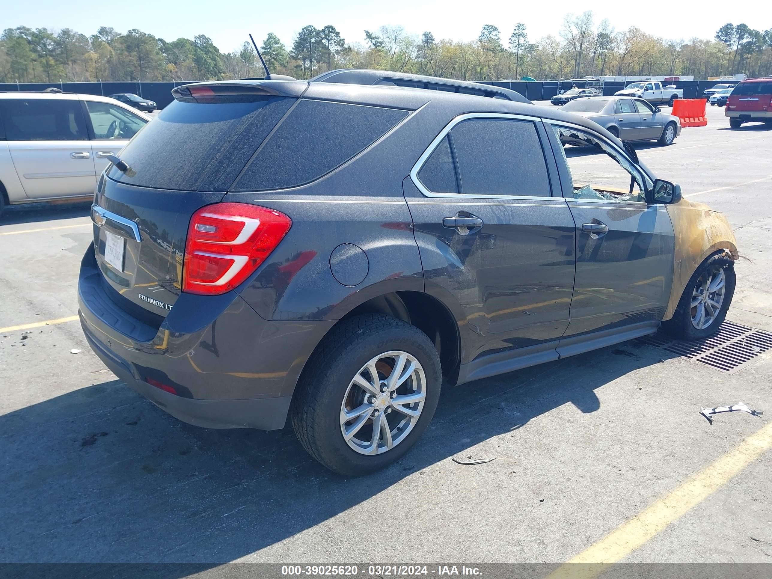 Photo 3 VIN: 1GNFLFEKXGZ101641 - CHEVROLET EQUINOX 