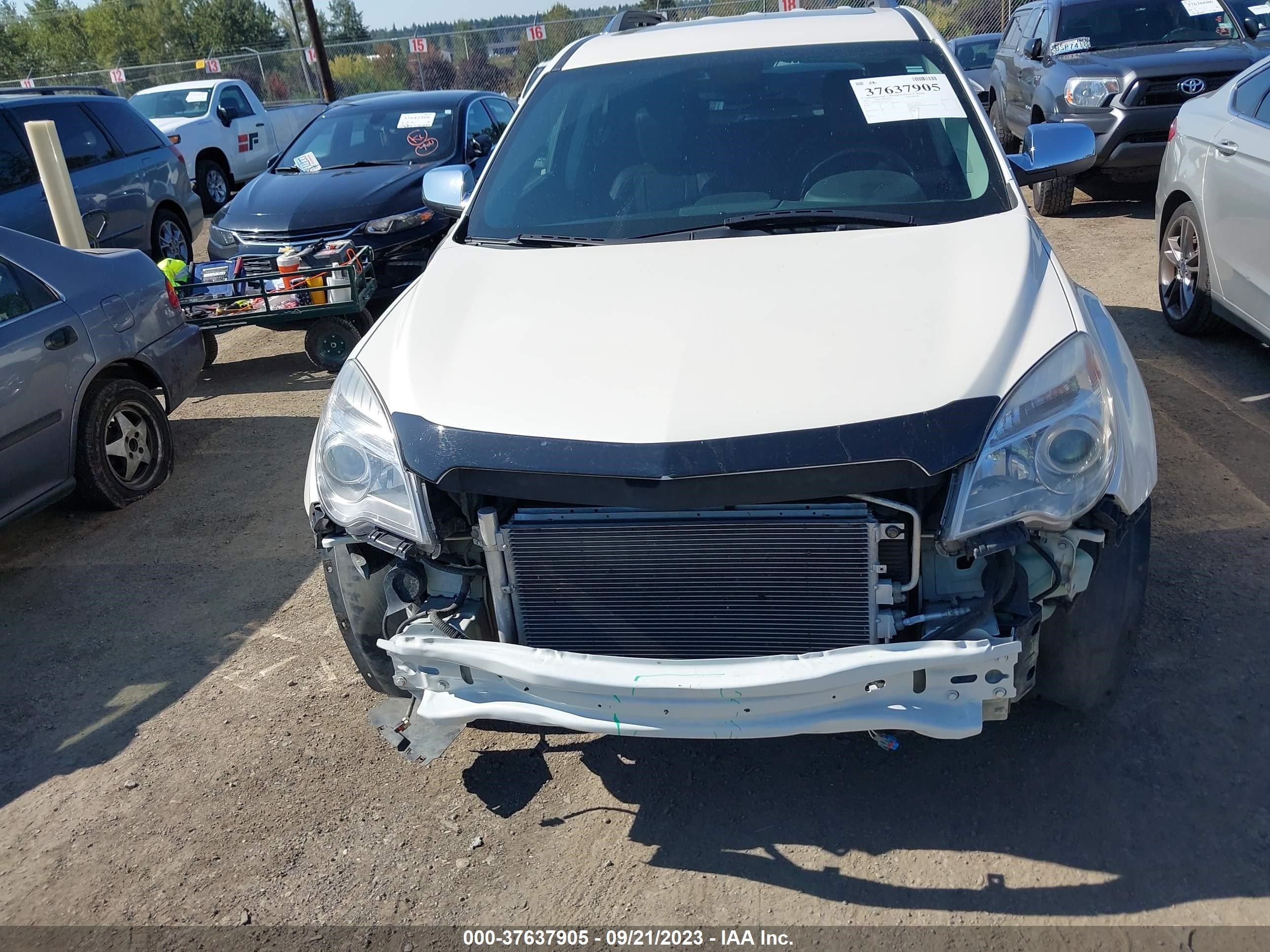 Photo 12 VIN: 1GNFLHEK9FZ111037 - CHEVROLET EQUINOX 