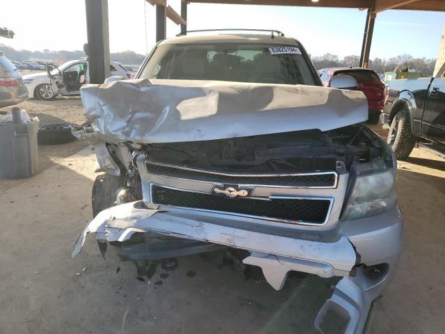 Photo 4 VIN: 1GNGK56K69R236828 - CHEVROLET SUBURBAN K 