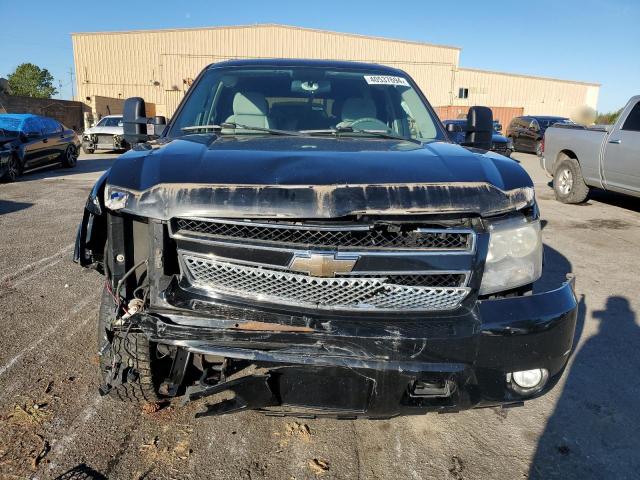 Photo 4 VIN: 1GNGK56K89R240198 - CHEVROLET SUBURBAN 