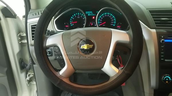 Photo 13 VIN: 1GNKR8ED7CJ351079 - CHEVROLET TRAVERSE 