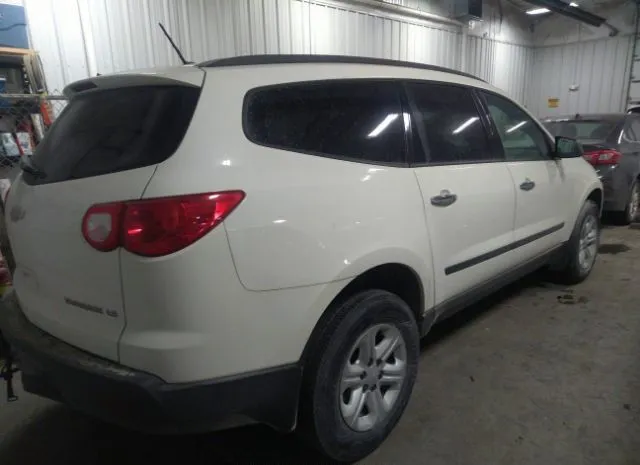 Photo 3 VIN: 1GNKREED1BJ139565 - CHEVROLET TRAVERSE 